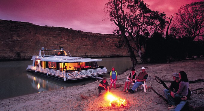 Big Bend - - sunrise/sunset river/creek boating