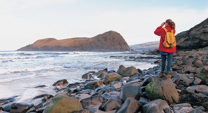 Tourism Tasmania and Geoffrey Lea