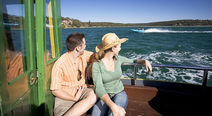Cronulla Tourism / Hamilton Lund (2005)