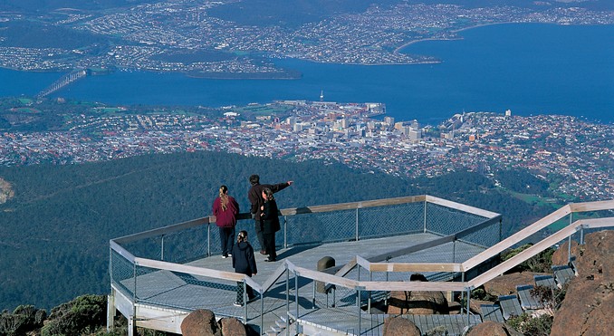 Tourism Tasmania and Geoff Murray