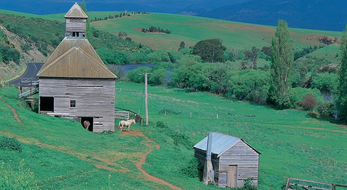 Tourism Tasmania and Geoff Murray