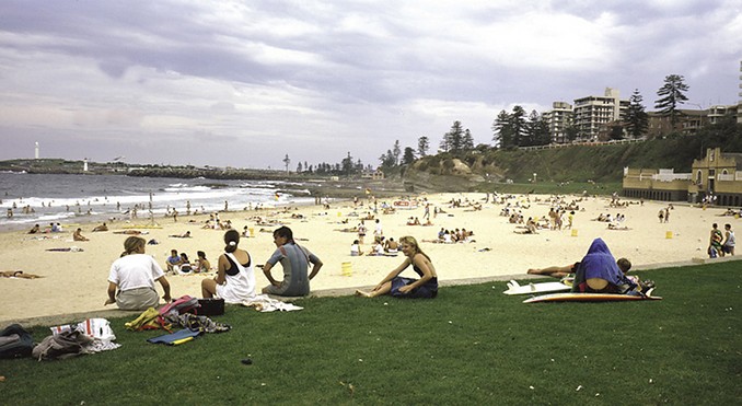 Tourism Wollongong 2000