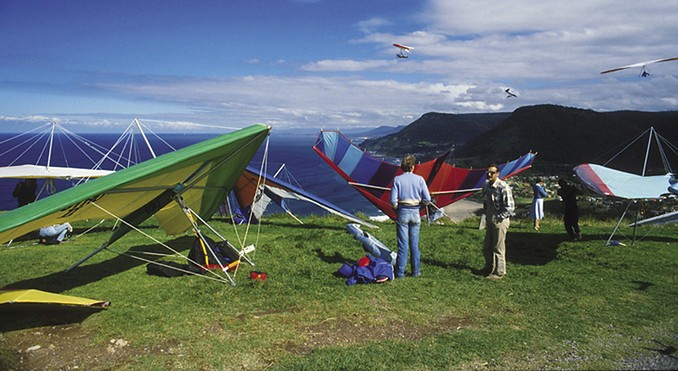 Tourism Wollongong 2000