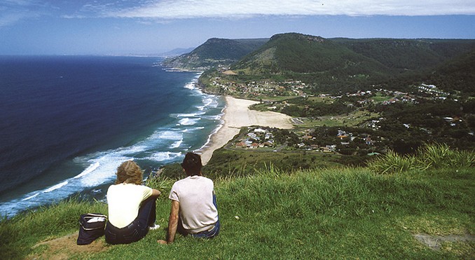 Tourism Wollongong 2000