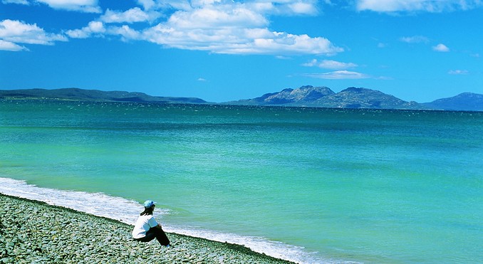 Tourism Tasmania and Geoffrey Lea
