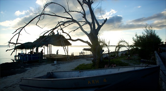 Fernandez Bay Beach