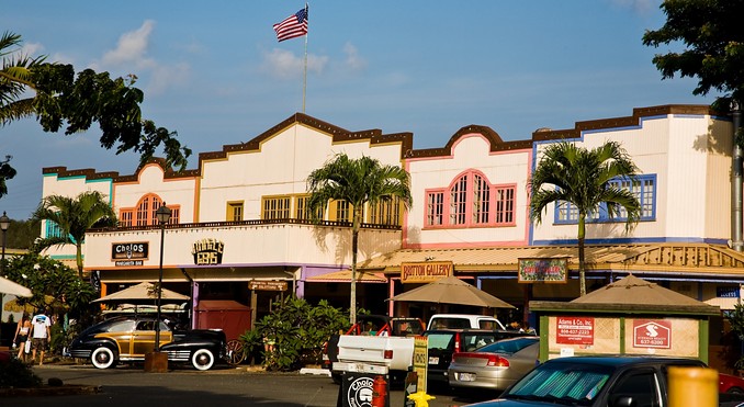 Image courtesy of Hawaii Visitors and Convention Bureau