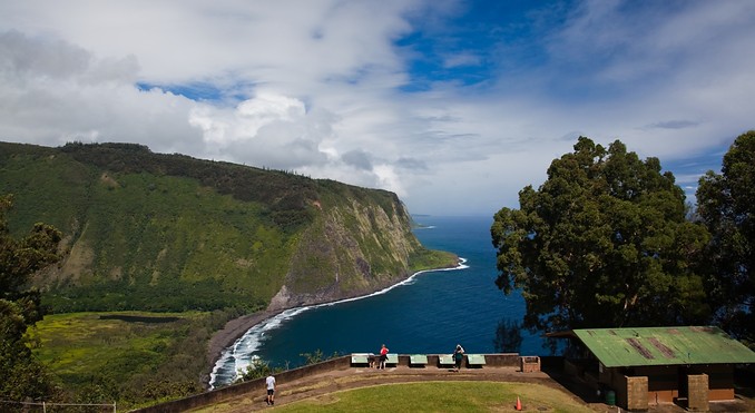 Image courtesy of Hawaii Visitors and Convention Bureau