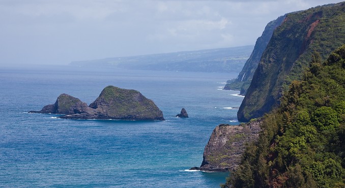 Image courtesy of Hawaii Visitors and Convention Bureau