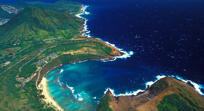 Image courtesy of Hawaii Visitors and Convention Bureau