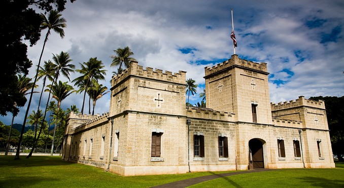 Iolani Palace