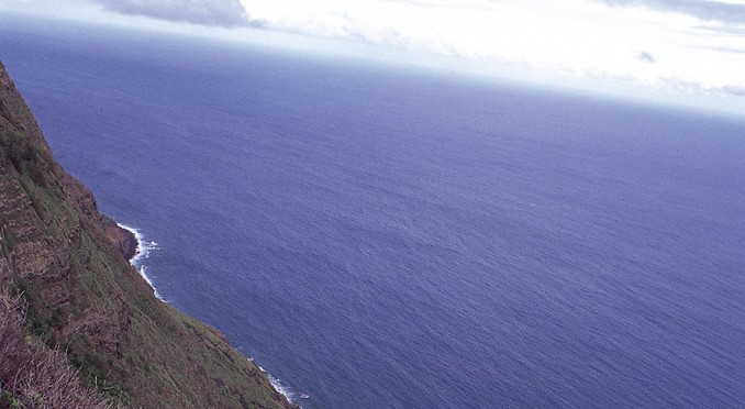 Image courtesy of Hawaii Visitors and Convention Bureau