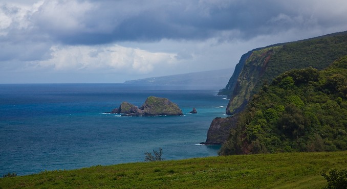 Image courtesy of Hawaii Visitors and Convention Bureau