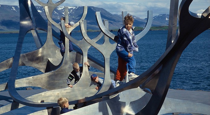 Image courtesy of Iceland Tourism / Colin Aantill