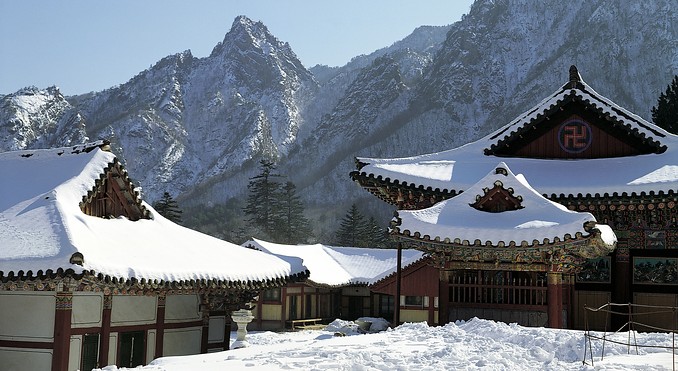 sinheungsa-temple-mt-seoraksan-57224.jpg