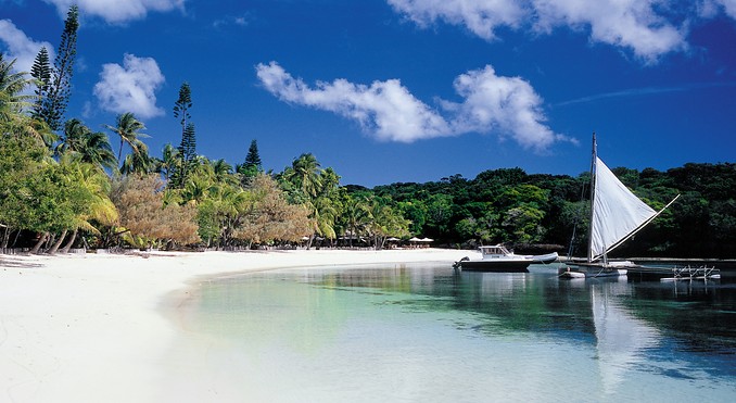 Kanumera Bay