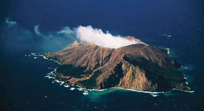 white-island-55316.jpg
