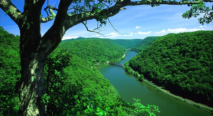Hawks Nest State Park